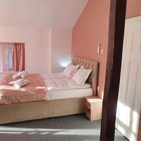 Gurkov 4*
