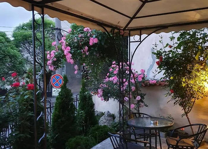 בית הארחה Gurkov וליקו טורנובו